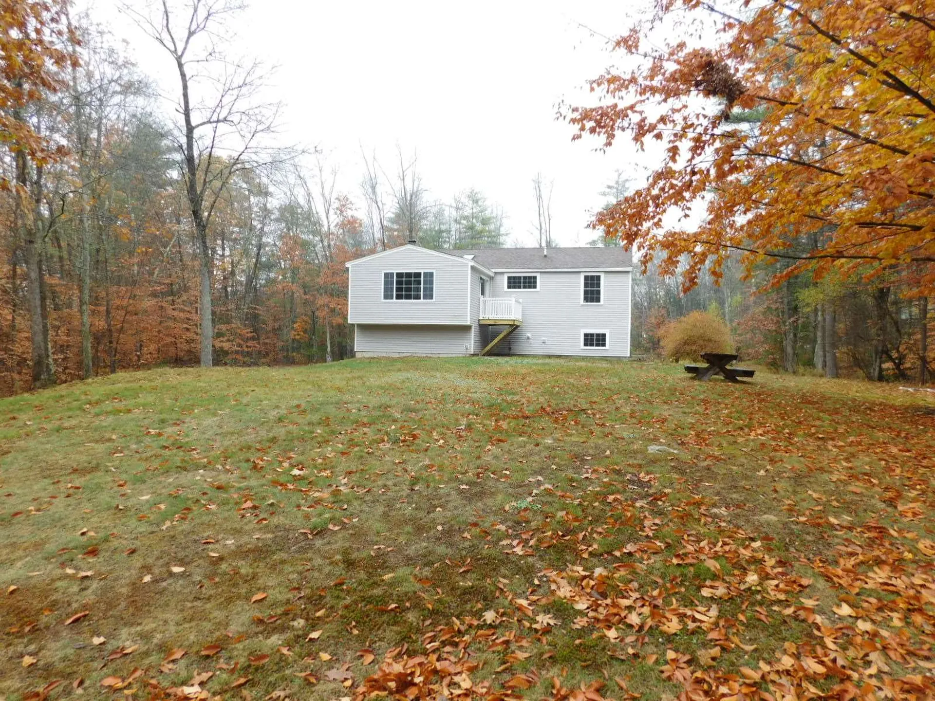 15 Oakwood Road Farmington NH 03835