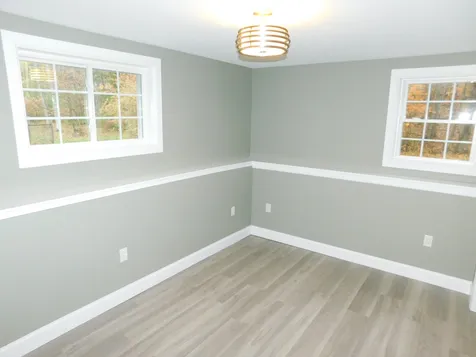 15 Oakwood Road Farmington NH 03835