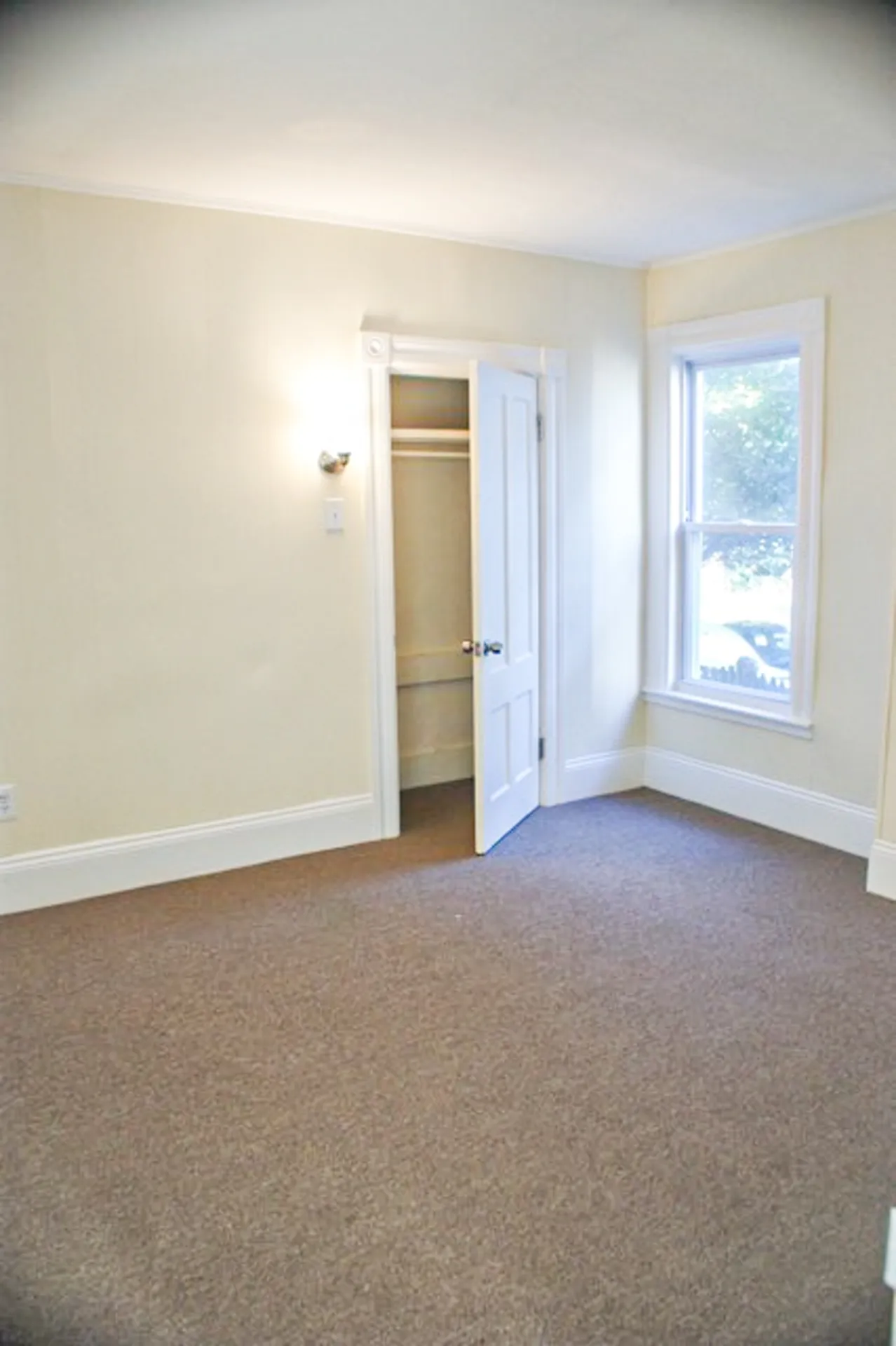 501 Somerville Street Manchester NH 03103