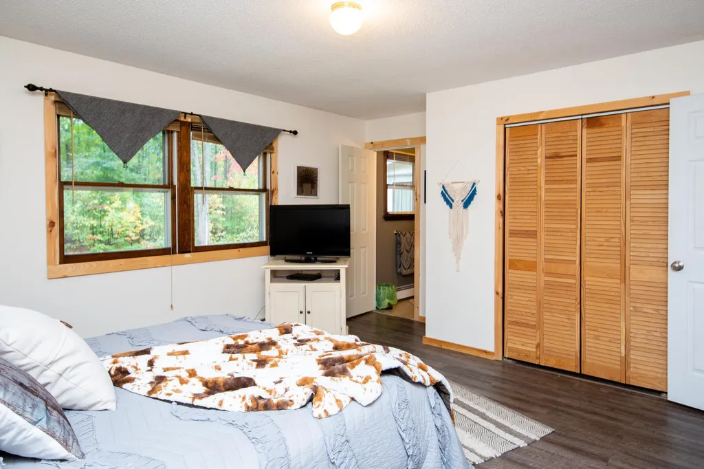 58 Greenbriar Drive Essex VT 05452