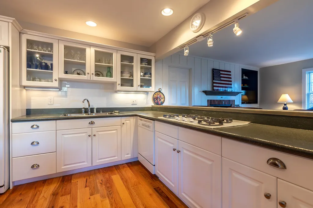 1649 Landgrove Road Londonderry VT 05148