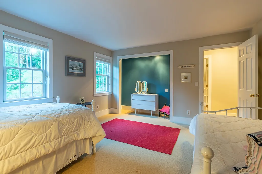 1649 Landgrove Road Londonderry VT 05148