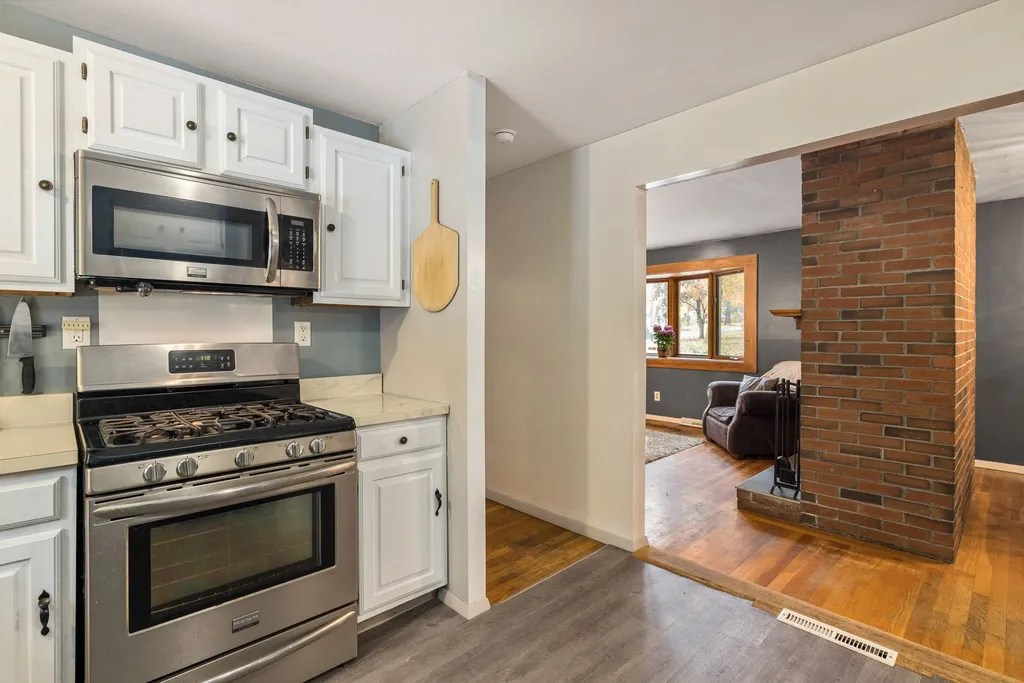 39 Mariette Drive Portsmouth NH 03801