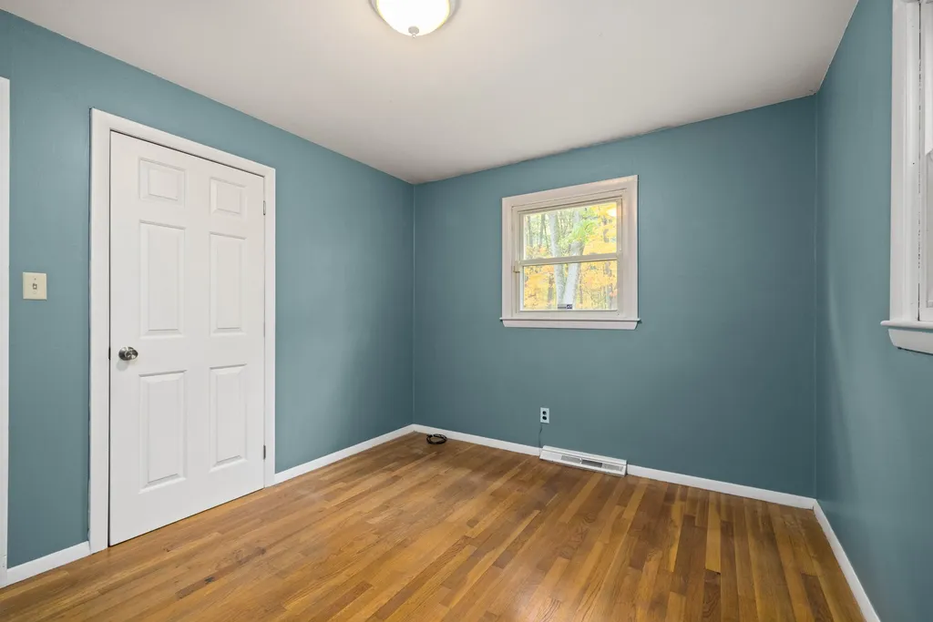 39 Mariette Drive Portsmouth NH 03801