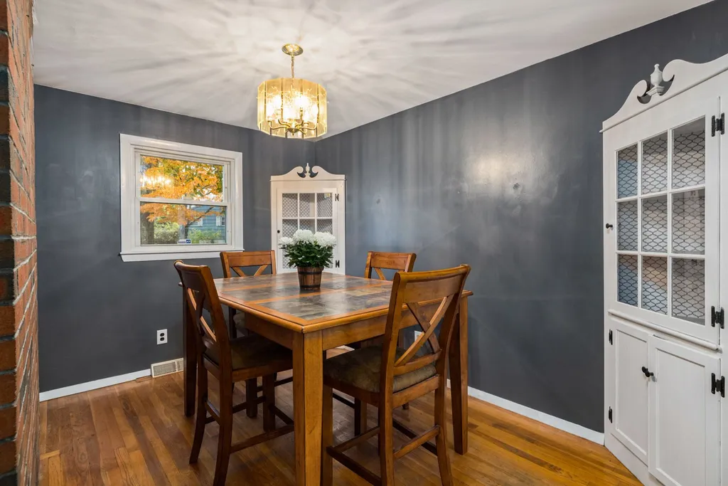 39 Mariette Drive Portsmouth NH 03801