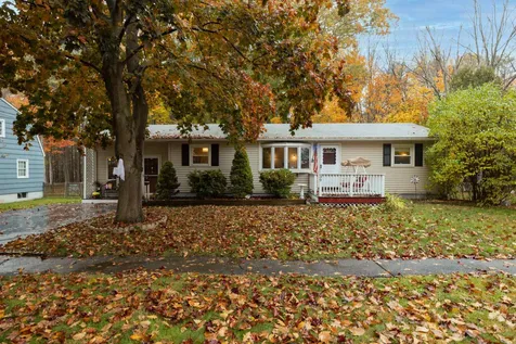 39 Mariette Drive Portsmouth NH 03801