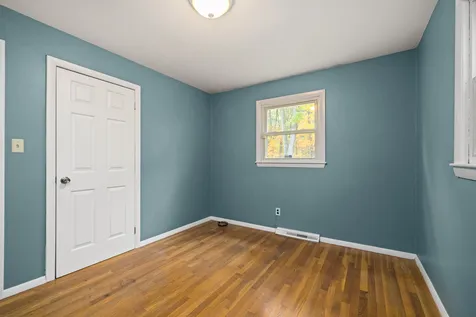 39 Mariette Drive Portsmouth NH 03801