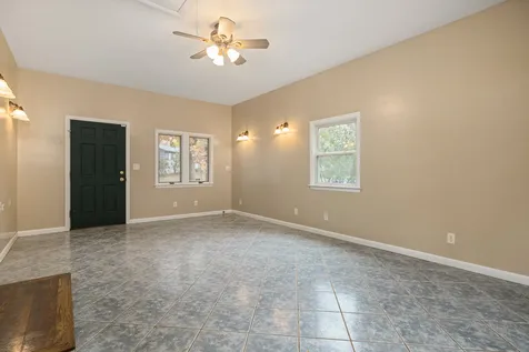 39 Mariette Drive Portsmouth NH 03801