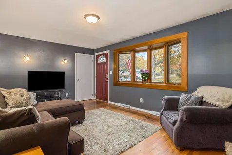 39 Mariette Drive Portsmouth NH 03801