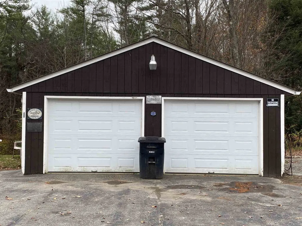 14 Fairway Avenue Newport NH 03773
