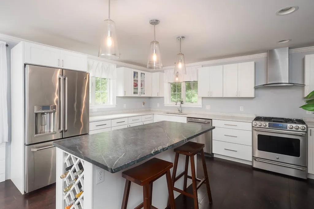 231 Exeter Road Hampton Falls NH 03844