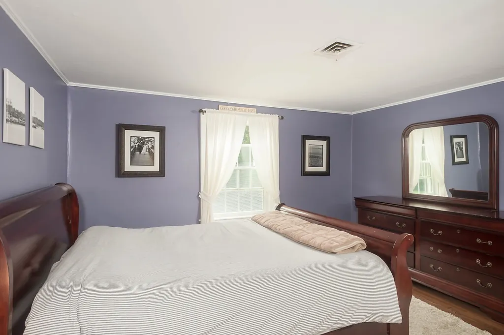 231 Exeter Road Hampton Falls NH 03844