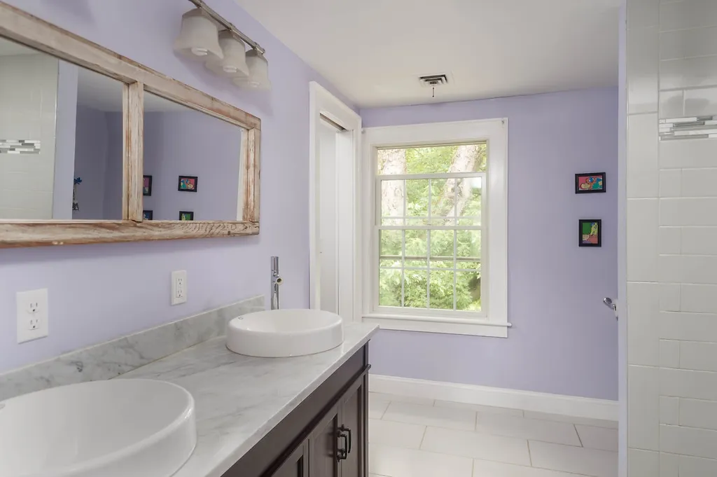 231 Exeter Road Hampton Falls NH 03844