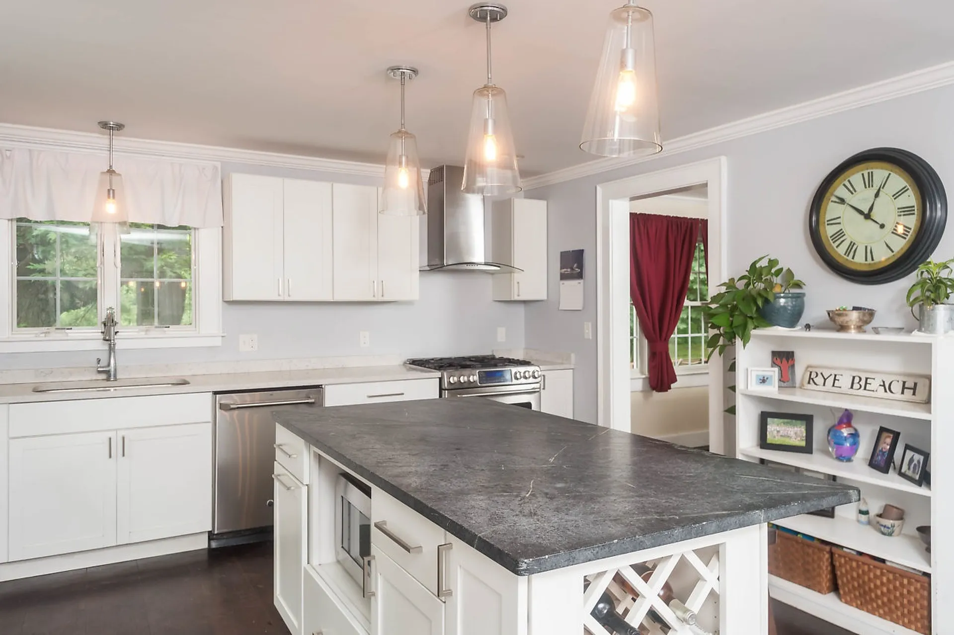 231 Exeter Road Hampton Falls NH 03844