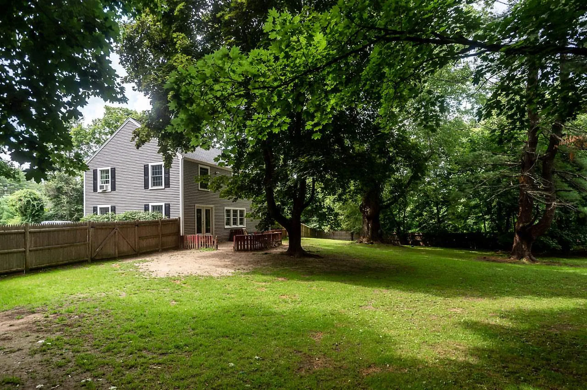 231 Exeter Road Hampton Falls NH 03844