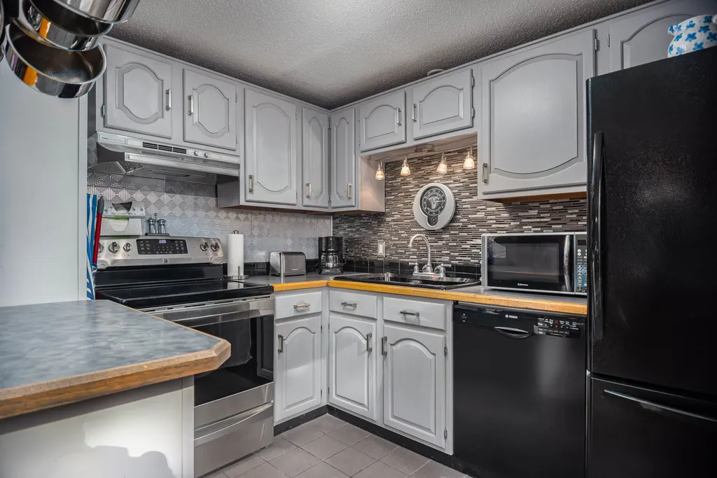 56 Forest Park Drive Rochester NH 03868