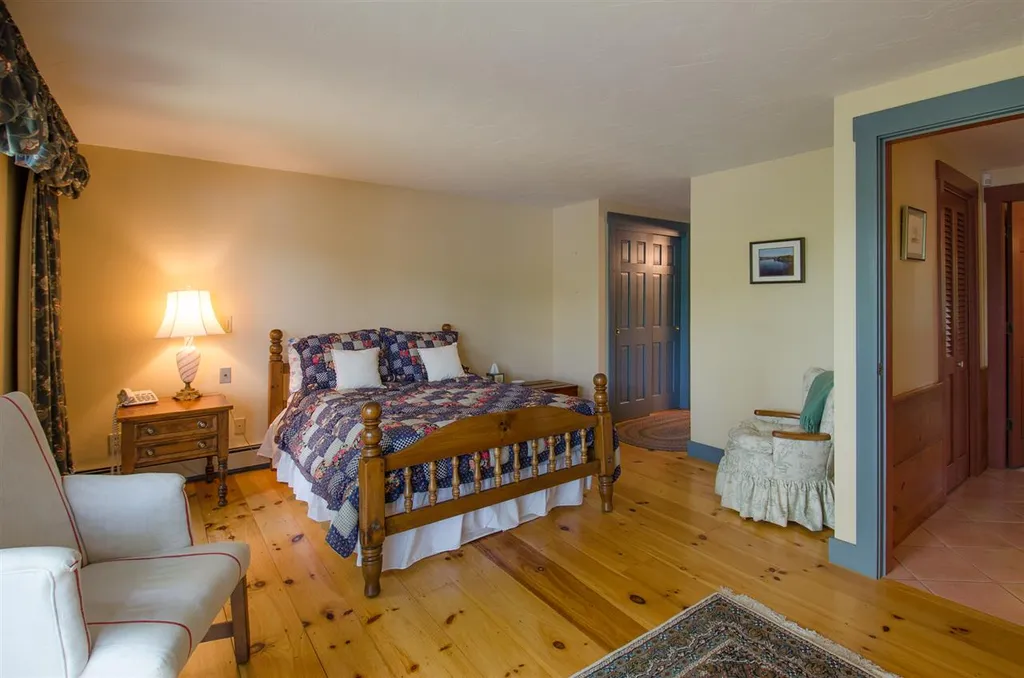 185 Pikes Point Road Bristol NH 03222