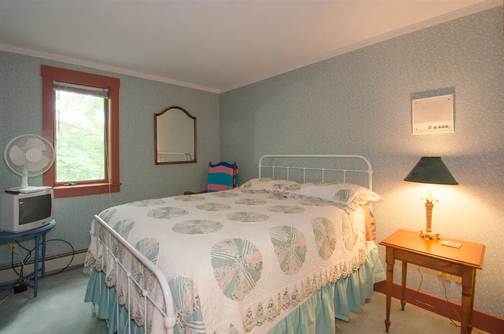 185 Pikes Point Road Bristol NH 03222