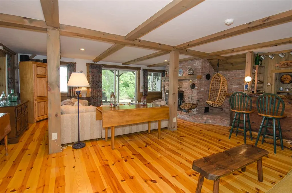 185 Pikes Point Road Bristol NH 03222