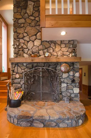 185 Pikes Point Road Bristol NH 03222