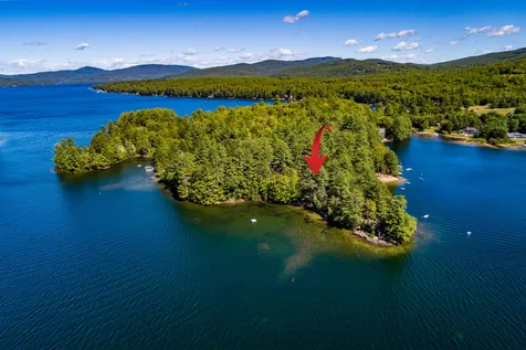 185 Pikes Point Road Bristol NH 03222