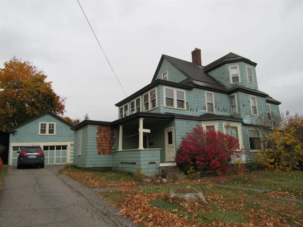 211 Emery Street Berlin NH 03570