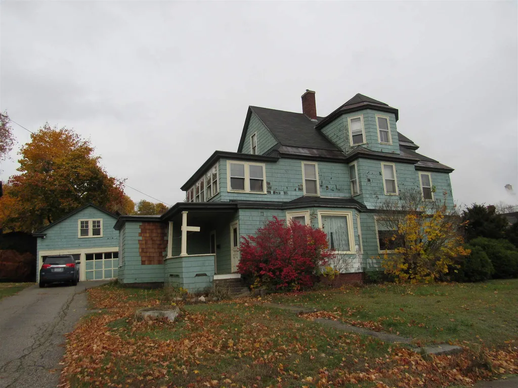 211 Emery Street Berlin NH 03570