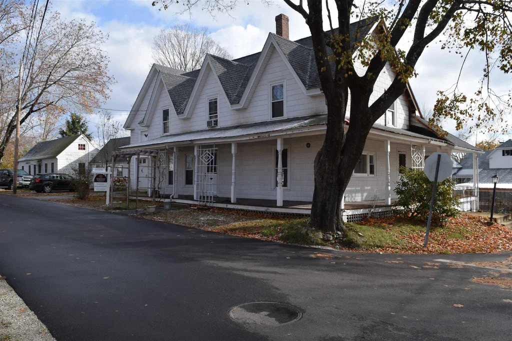 9 Page Street Pittsfield NH 03263