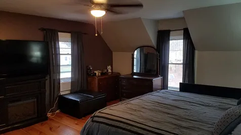 9 Page Street Pittsfield NH 03263