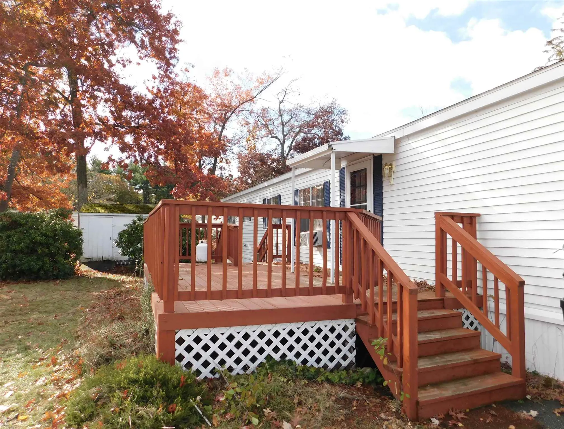 11 Longwood Lane Merrimack NH 03054