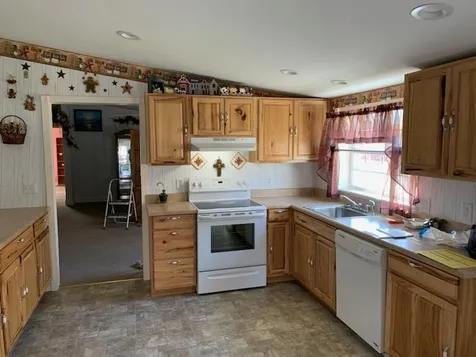 92 Spruce Drive Farmington NH 03835