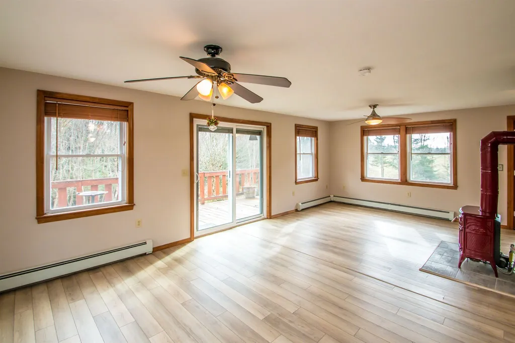 44 Flaherty Road Lancaster NH 03584