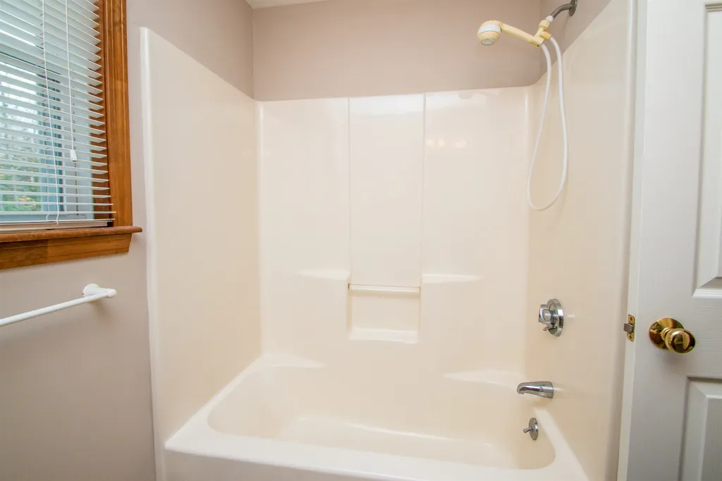 44 Flaherty Road Lancaster NH 03584
