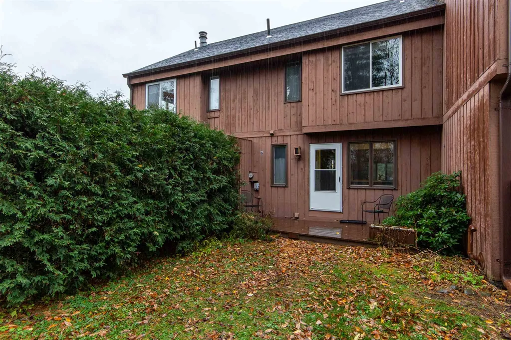 20 Greenfield Road Essex VT 05452