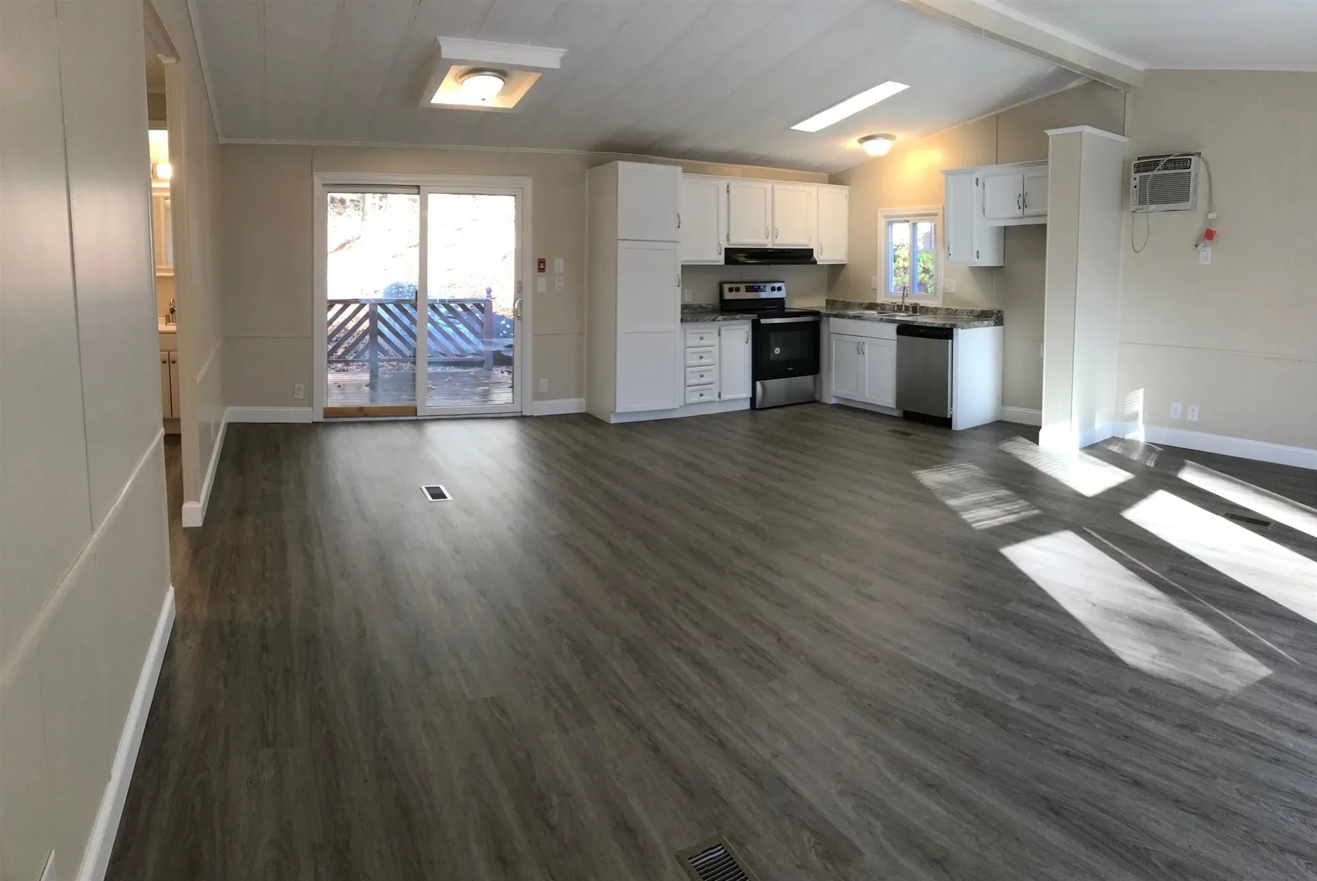 15 Kelly Court Goffstown NH 03045