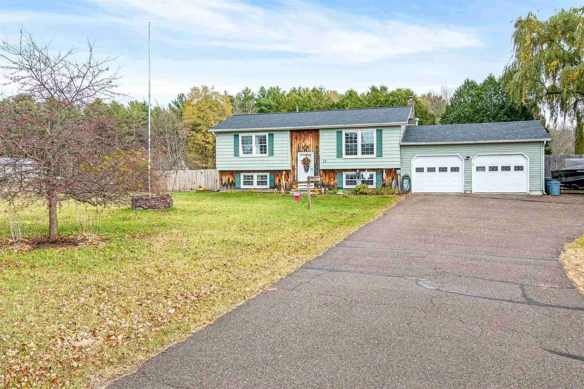 22 Russell Circle Milton VT 05468
