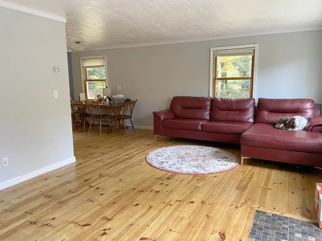 55 Worfield Circle Bristol NH 03222