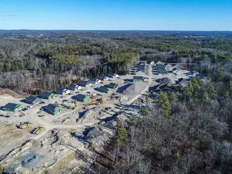 38 Blackstone Drive Raymond NH 03077