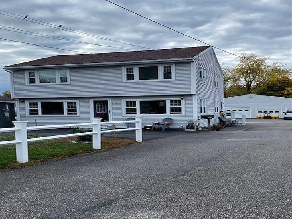 43 Glass Street Pembroke NH 03275