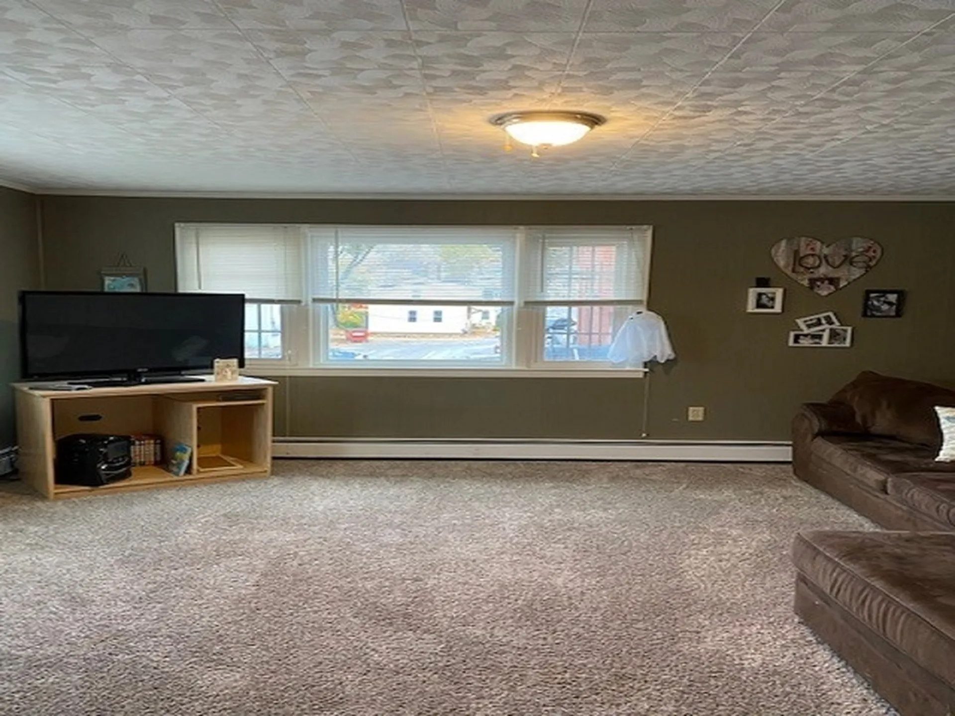 43 Glass Street Pembroke NH 03275