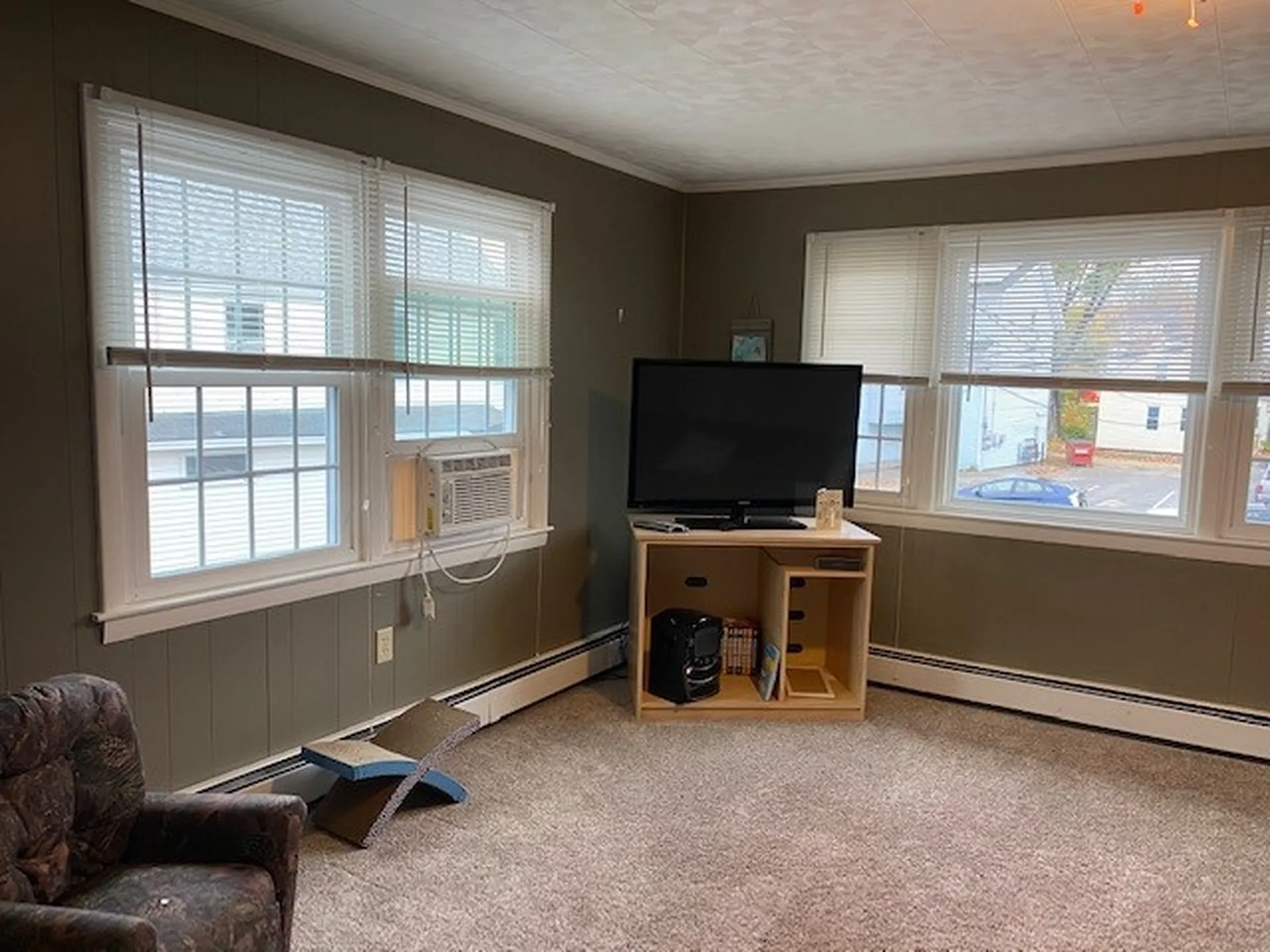 43 Glass Street Pembroke NH 03275