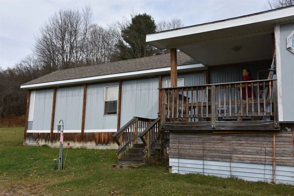 876 Vt Route 65 Brookfield VT 05036