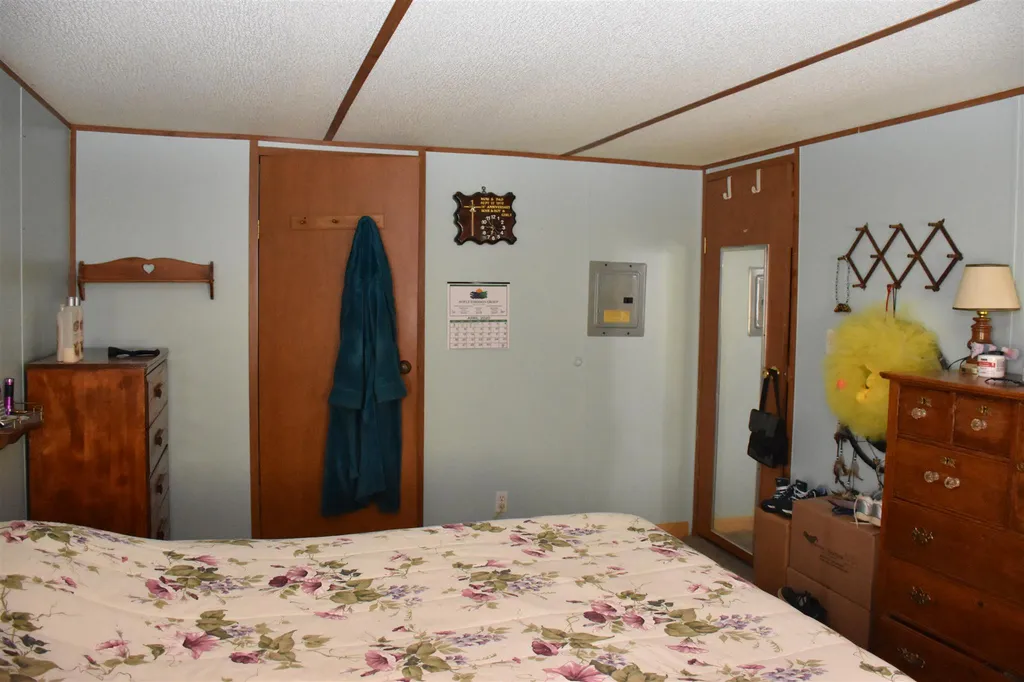 876 Vt Route 65 Brookfield VT 05036