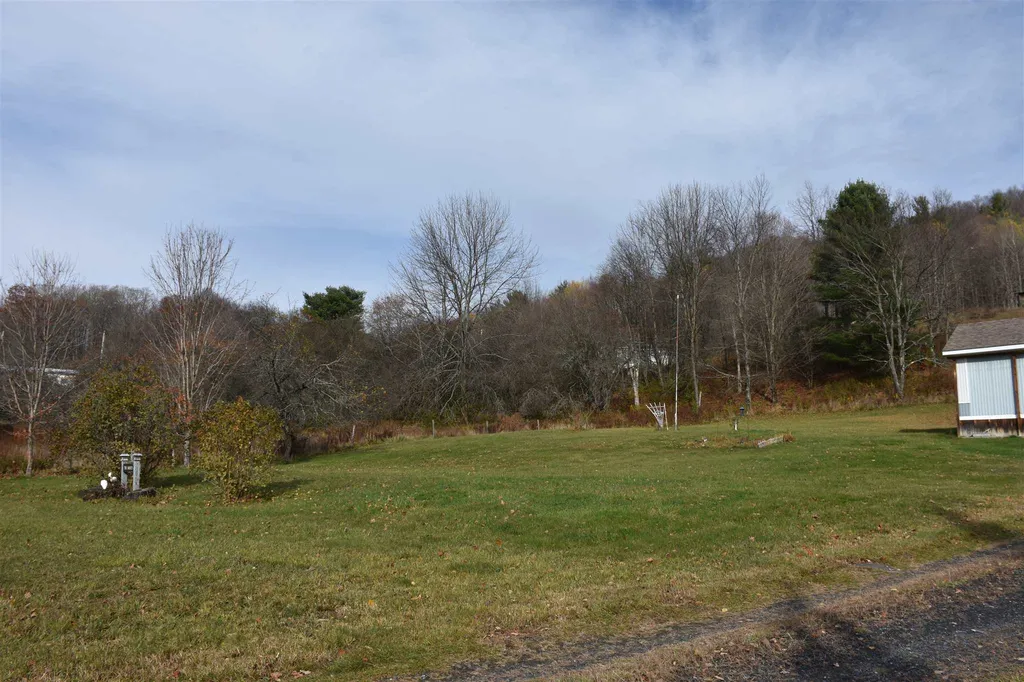 876 Vt Route 65 Brookfield VT 05036