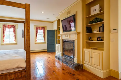 51 Depot Road Colchester VT 05446