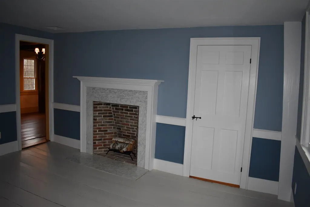 823 Lockehaven Road Enfield NH 03748