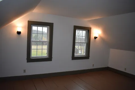 823 Lockehaven Road Enfield NH 03748
