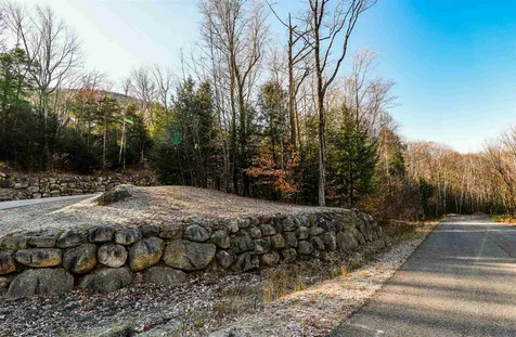 17 Landing Road Lincoln NH 03251