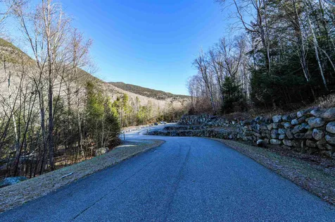 17 Landing Road Lincoln NH 03251