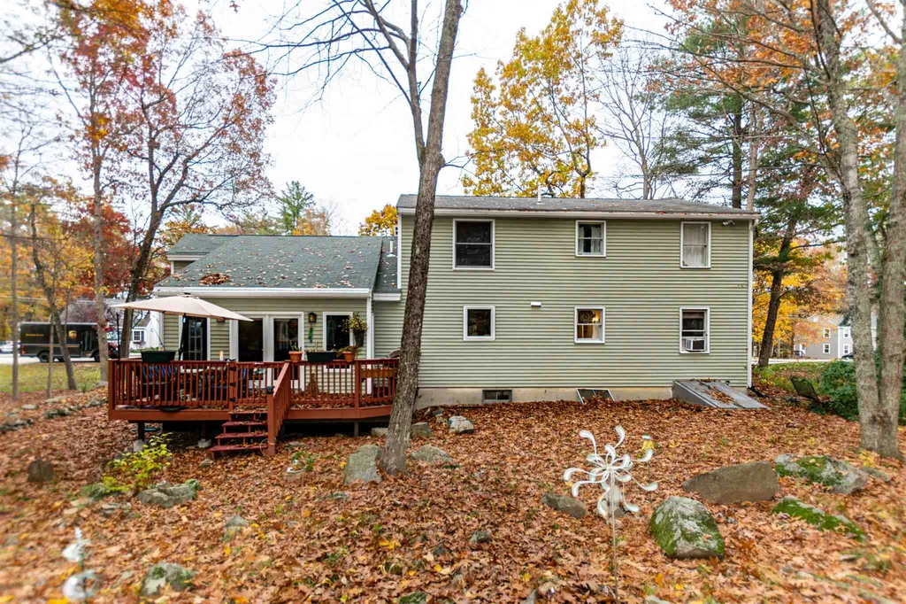 16 Durell Drive Newmarket NH 03857